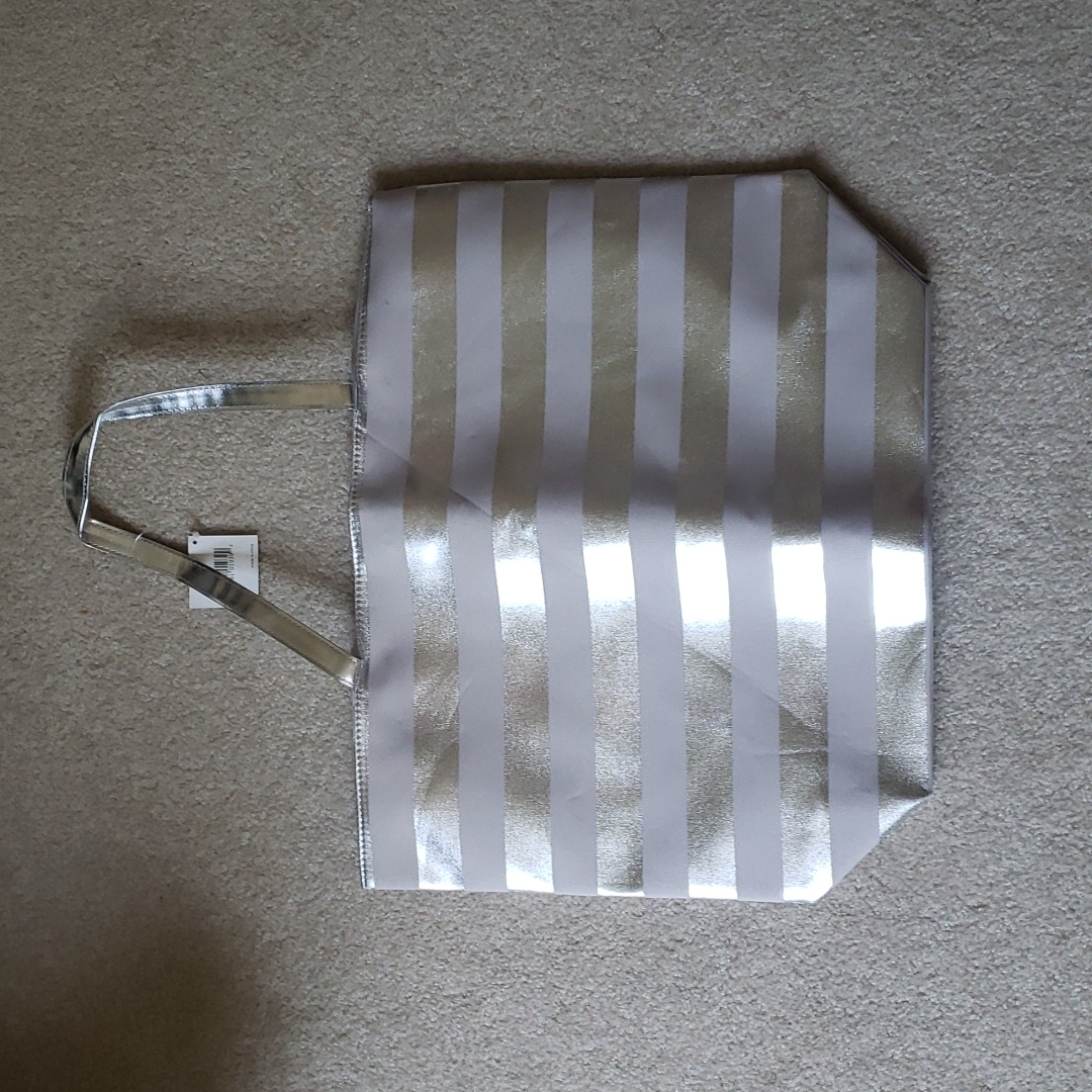 Nwt Silver Grey Tote Bag, Large Enough For A Laptop